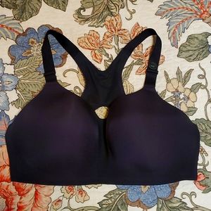 Nike Dri-Fit sports bra 40E